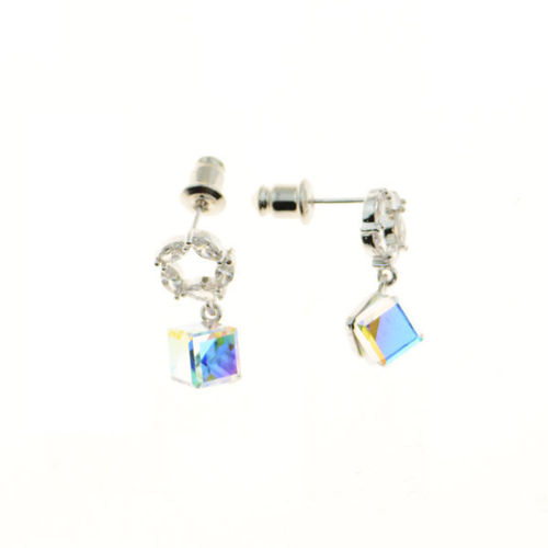 Picture of Crystal Earrings. Crystal Aurore Boreale (001 Ab) Color