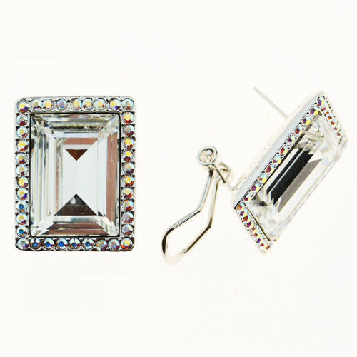 Picture of Crystal Rectangle Pierced Earrings. Crystal  Color