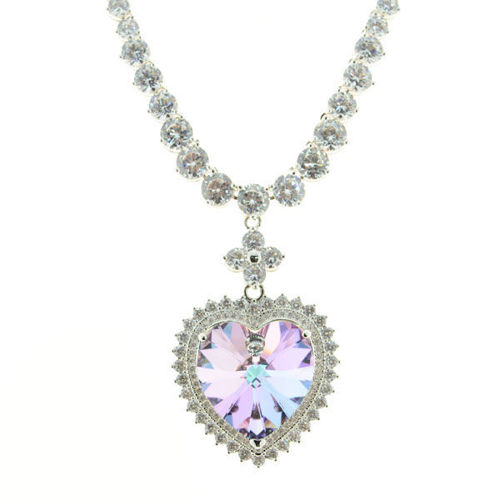 Picture of Crystal Heart Shape Necklace. Crystal Aurore Boreale (001ANTP) Color
