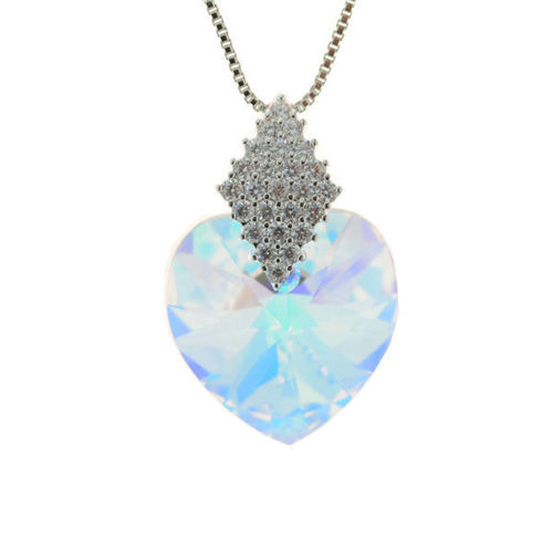 Picture of Crystal Heart Shape Necklace. Crystal Aurore Boreale (001 Ab) Color