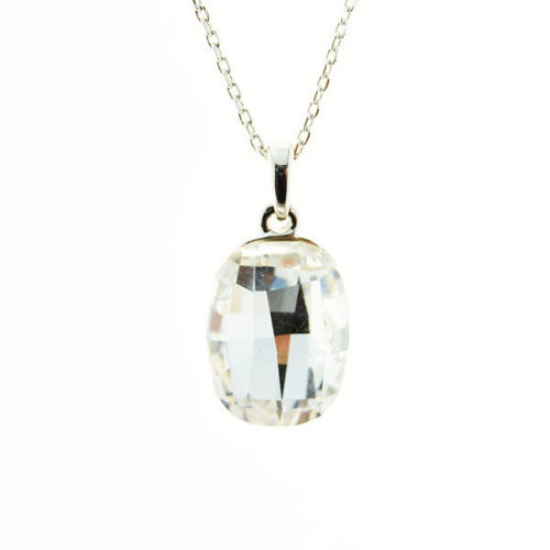 Picture of Crystal Necklace. Crystal  Color